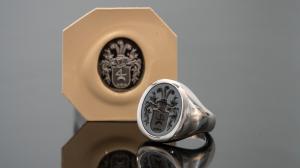 Siegelring von Spitzbarth Juwelier