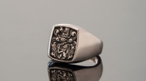 Siegelring von Spitzbarth Juwelier