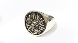Siegelring von Spitzbarth Juwelier