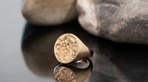 Siegelring von Spitzbarth Juwelier