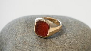 Siegelring von Spitzbarth Juwelier
