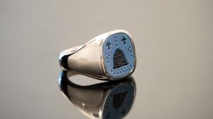 Siegelring von Spitzbarth Juwelier