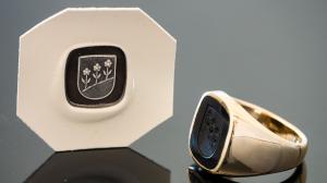 Siegelring von Spitzbarth Juwelier