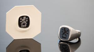Siegelring von Spitzbarth Juwelier